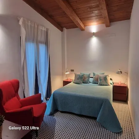 Apartment Un *