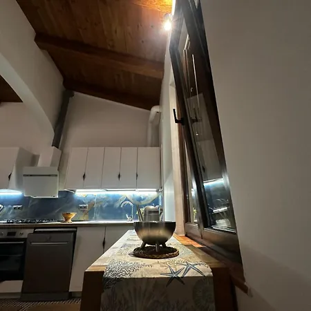 Apartment Un *